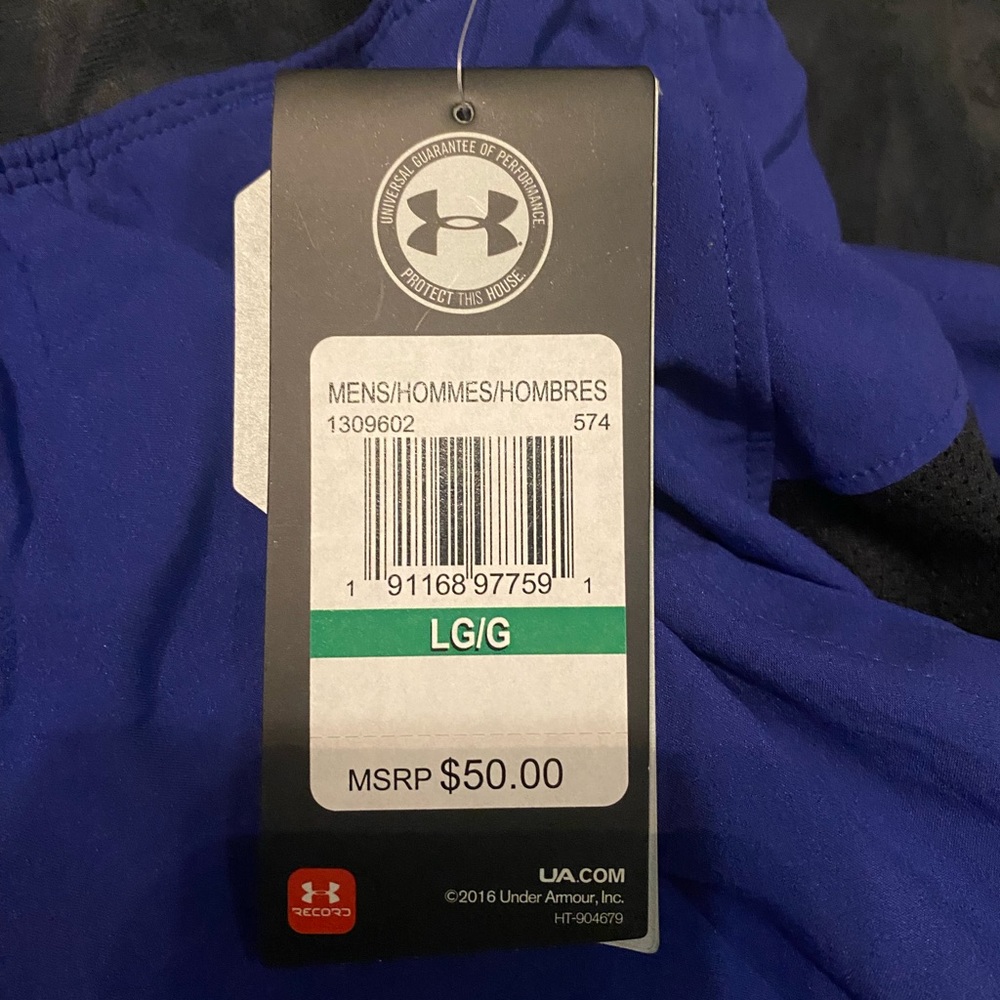 New with tags men's large Under Armour shorts - Picture 4 of 4